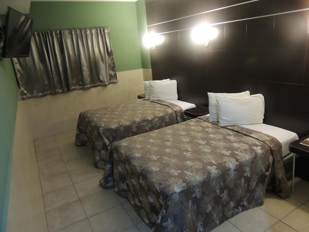 Hotel Metropolitano Тампико Номер фото